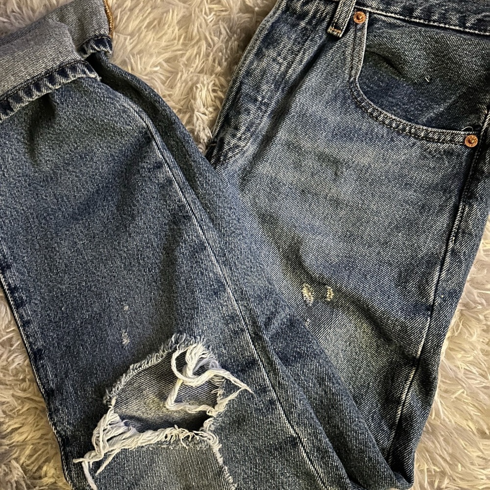 Levi's 501 S Skinny Distressed Jeans - 26